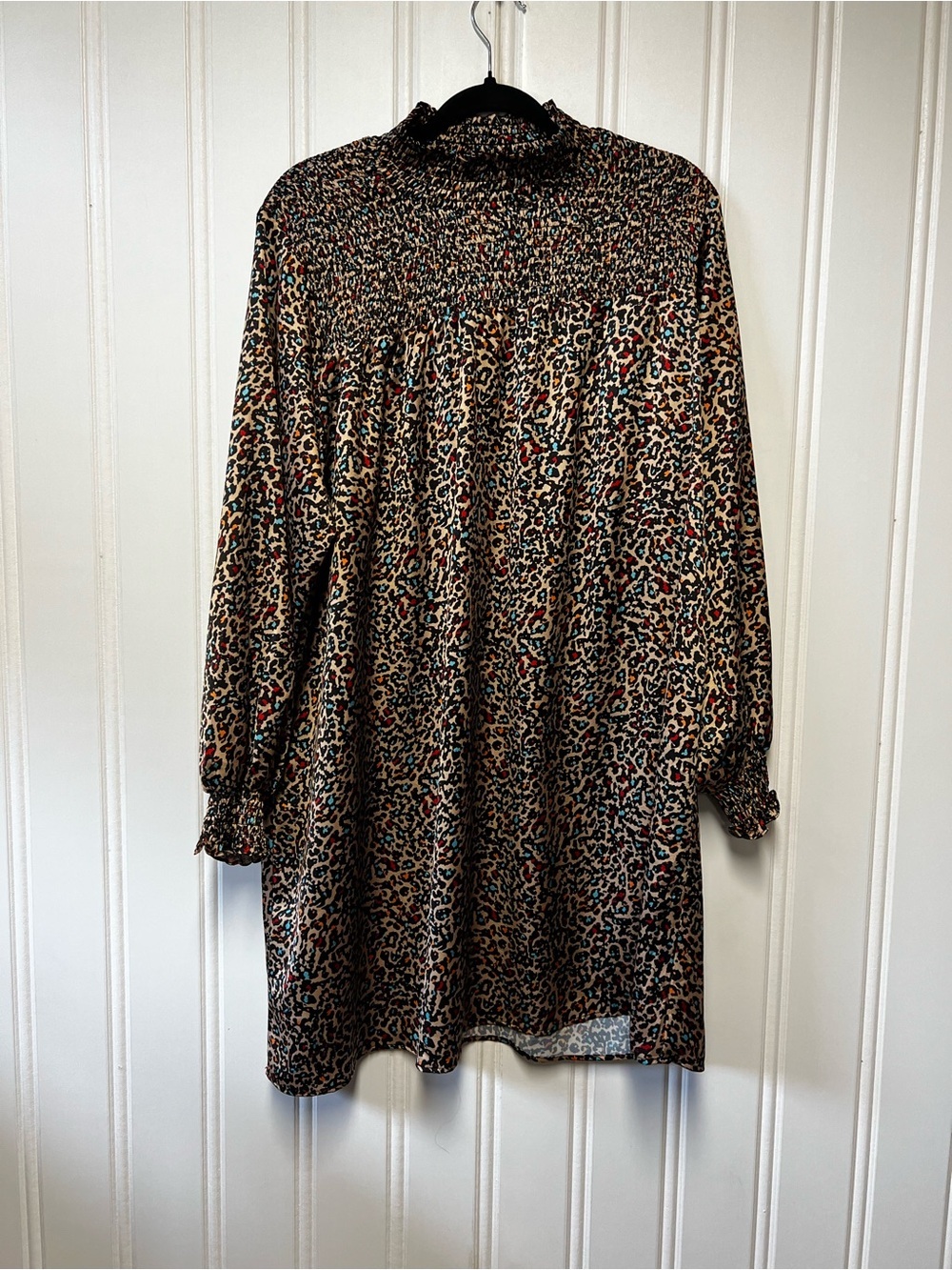 Uncle Frank NWT size large dress leopard color smock neck